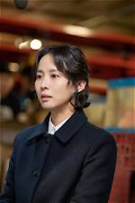 A Deep Dive into Cho Yeo-Jeong's Relationships
