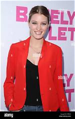 Ashley Hinshaw, the Hollywood Starlet Rising
