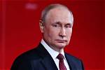 Astonishing Insights: Unveiling Vladimir Putin's Length