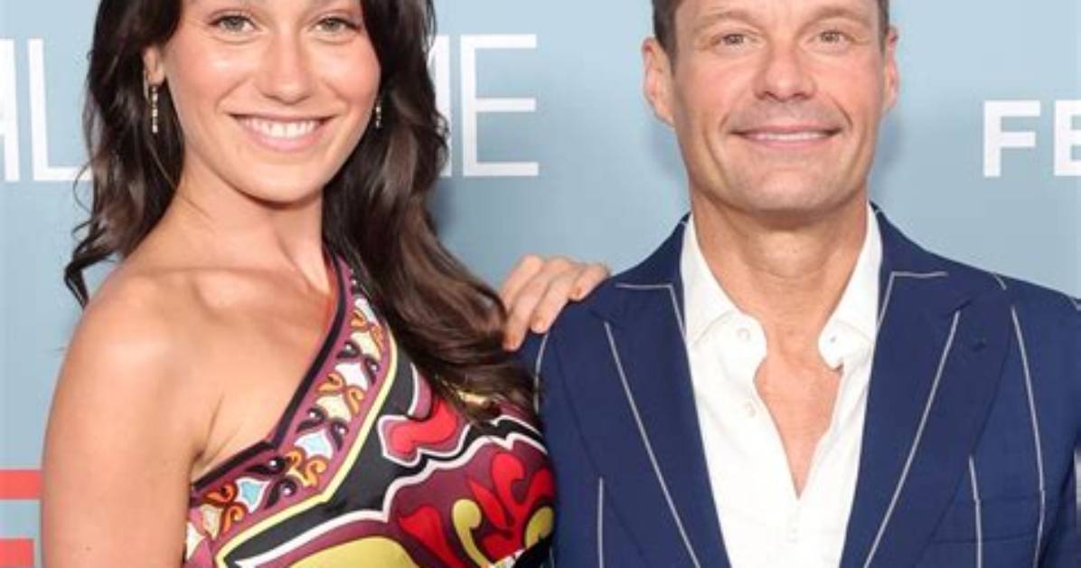 Aubrey Paige and Ryan Seacrest's Significant Age Gap: a Look at the Facts