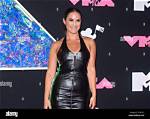 Donna Farizan Parents Background Nationality, Husband and Married Life