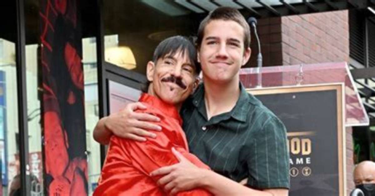 Exploring the Love Life of Anthony Kiedis with Girlfriend: a Journey Through Romance