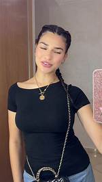 Exploring the Rise of Farah on Tiktok: a New Social Media Sensation