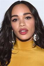 Hover Actress, Cleopatra Coleman Is in Romantic Relationship with Actor, Avan Jogia! ·