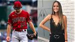 Is He Married to Girlfriend Elise Loughran?