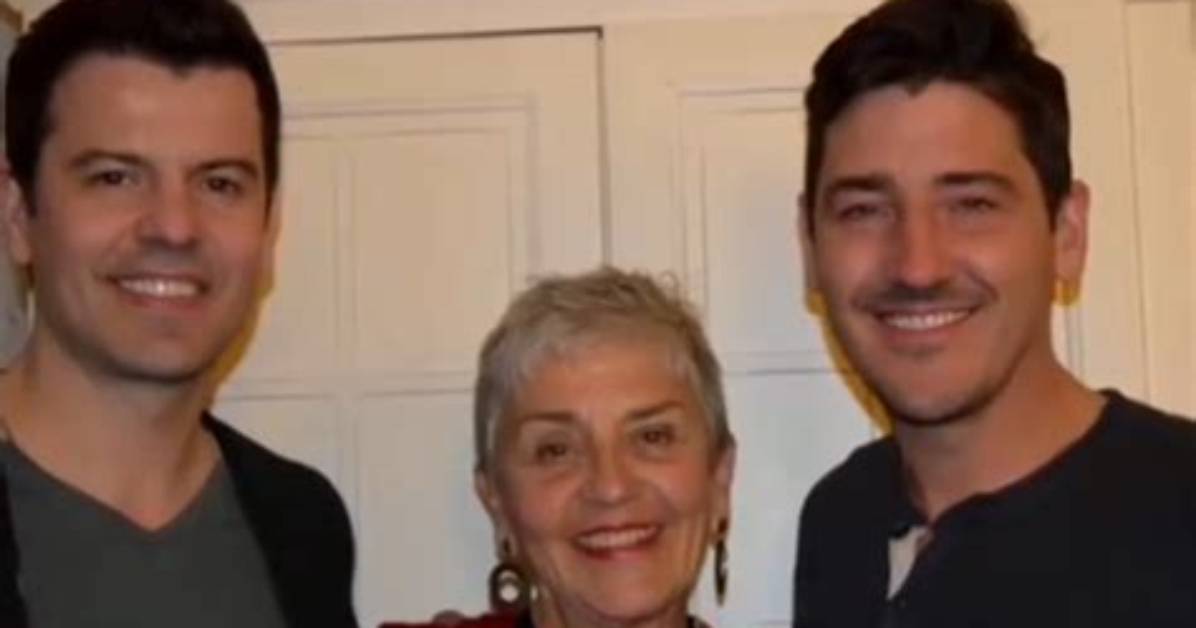 Is It True: Jonathan Knight Parents Still Married?