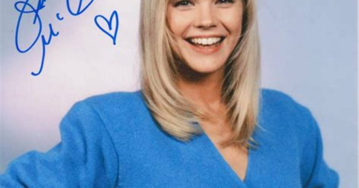Julie Mccullough Bio, Wiki, Age, Husband, Growing Pains, Comedy, and Net Worth ·