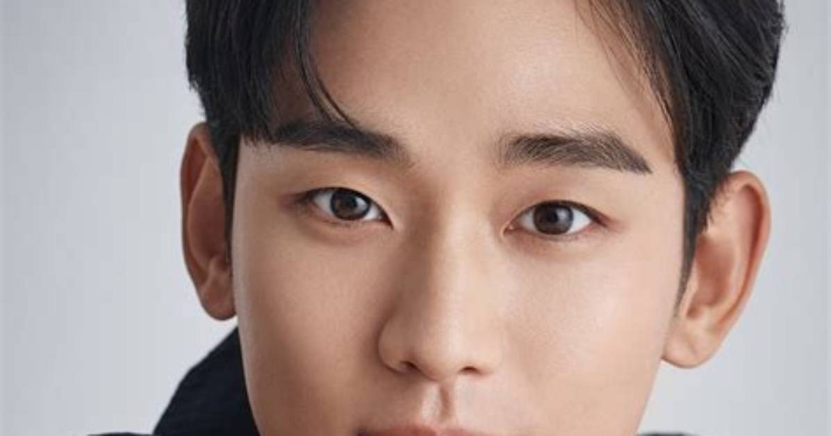 Kim Soo-Hyun's Romantic Journey: a Comprehensive Look at His Relationships