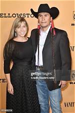 Meet Mo Brings Plenty S Wife Sara