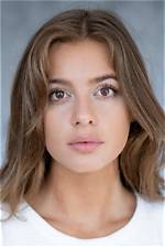 Nadia Parkes (Actress) Wiki, Biography, Age, Height, Weight, Measurements, Boyfriend, Husband, Net W