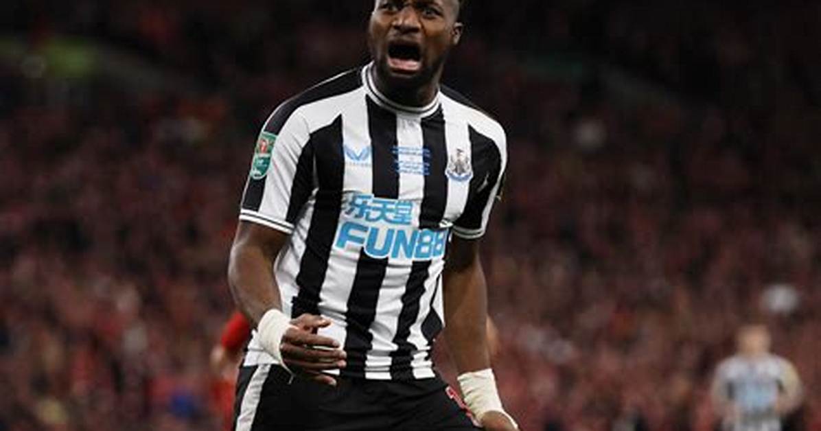 Newcastle United Winger Allan Saint-Maximin's Biography, Children, Girlfriend, Wife, Contract, Net W ·