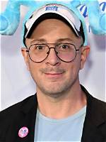 Steve Burns' Wife: an Unforgettable Love Story Unveiled