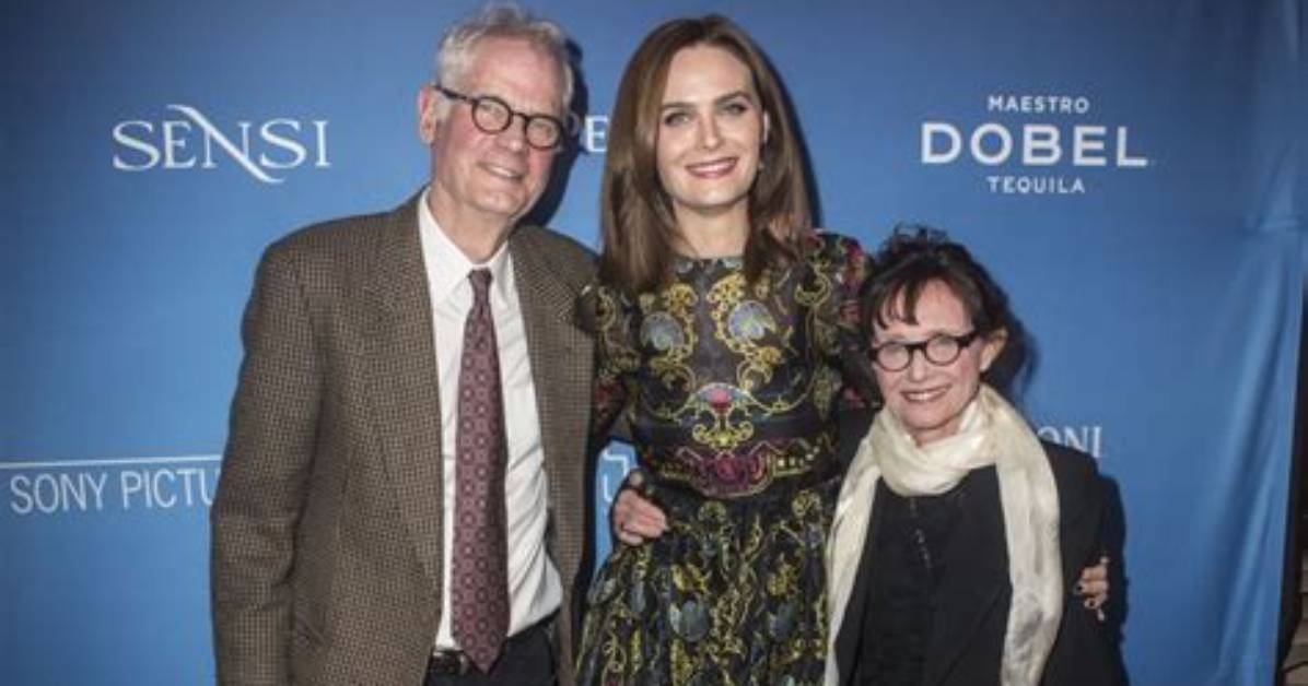 Syncdash | Caleb Deschanel Net Worth