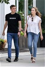 Unveiling Jodie Comer’s Boyfriend List: Who Has Stolen Her Heart?