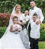 Wanda Torres – Yadier Molina Wife: Children & Instagram Explored