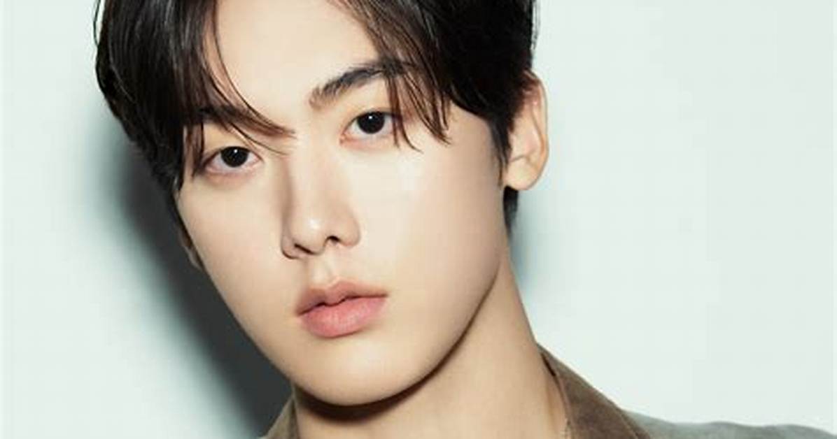 Yoon San-Ha: the Rising Star of K-Pop